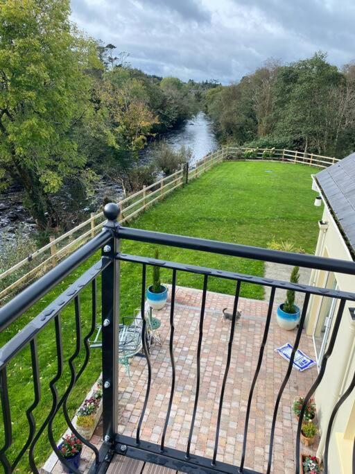 Kingfisher Riverside Retreat Kenmare Exterior photo